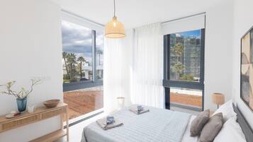 4 間睡房、熨斗/熨衫板、可攜式嬰兒床、上網