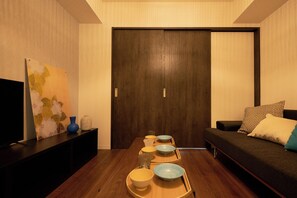 Free WiFi, bed sheets - AQUA RESIDENCE Sangenjaya by Tranova (Tokyo)