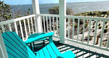 New Waterfront❗️Pool, Epic Views/Corner Lot❤️Beaches near~BBQ Grill~Washer/Dryer