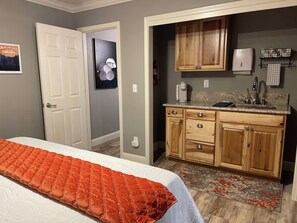 1 bedroom, travel crib, WiFi, bed sheets