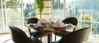 Green Pak Resort Ayubia