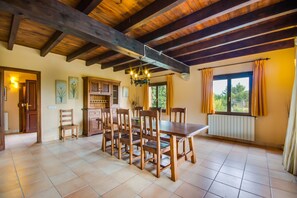 House | Dining