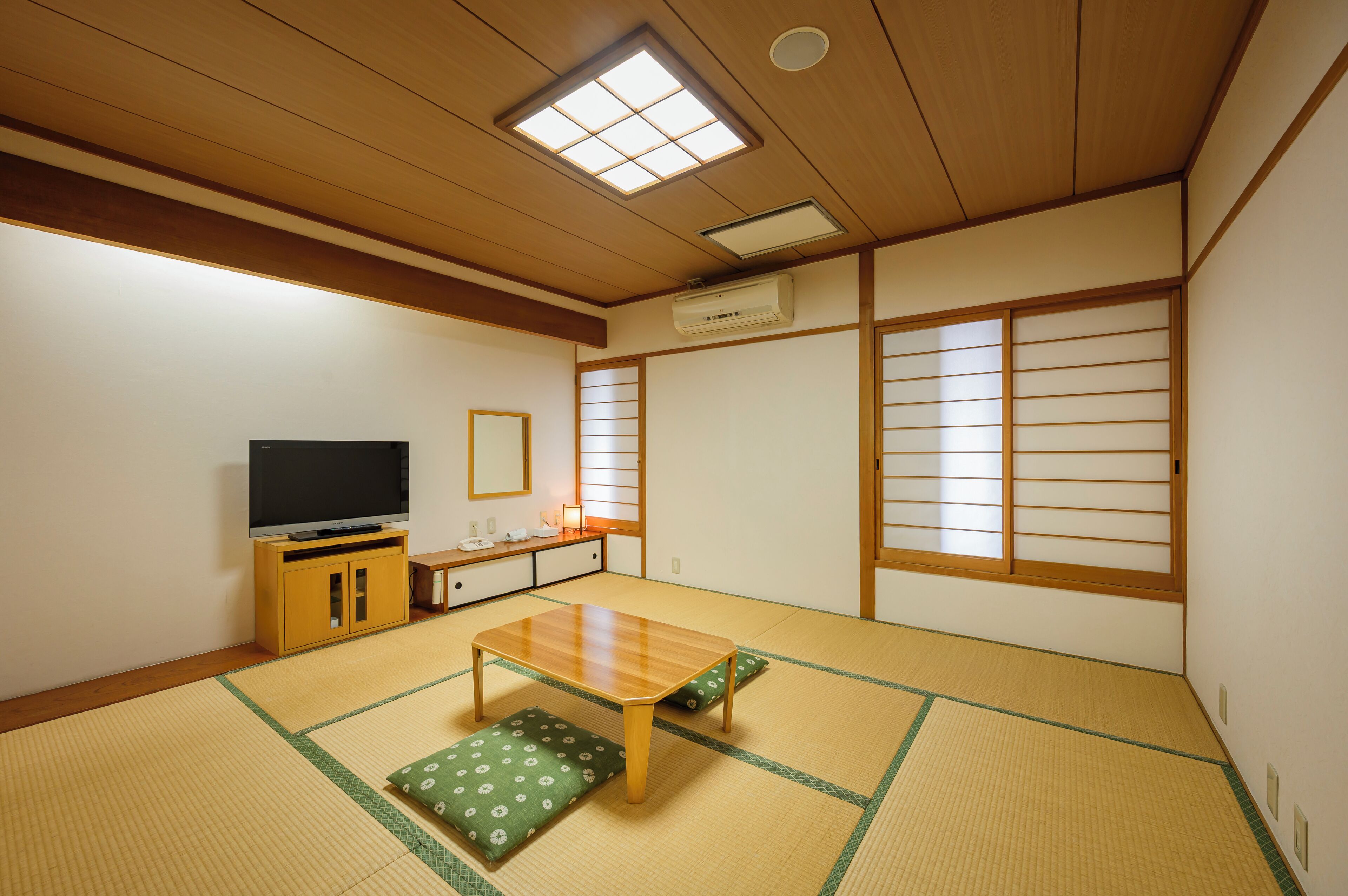 Japanese-style Triple Room, Non Smoking, City View | Desk, laptop workspace, blackout drapes, iron/ironing board