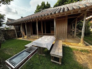 Outdoor dining - Online discount Breakfast included Entire buil / Kunigamigun Okinawa (Kunigamigun)