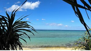 Beach - Online discount Breakfast included Entire buil / Kunigamigun Okinawa (Kunigamigun)