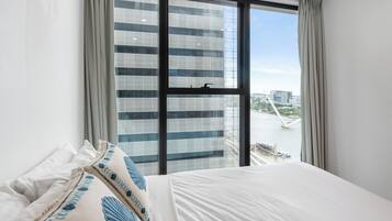 1 bedroom, iron/ironing board, travel cot, free WiFi