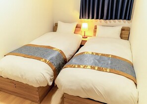 4 bedrooms, free WiFi, bed sheets - Saifu Ume / Dazaifu Fukuoka (Dazaifu)