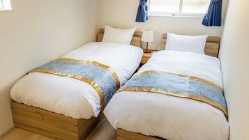 4 bedrooms, free WiFi, bed sheets
