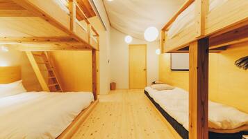 2 sovrum, skrivbord, strykjärn/strykbräda och gratis wi-fi