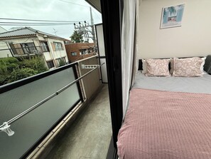 1 bedroom, desk, iron/ironing board, free WiFi