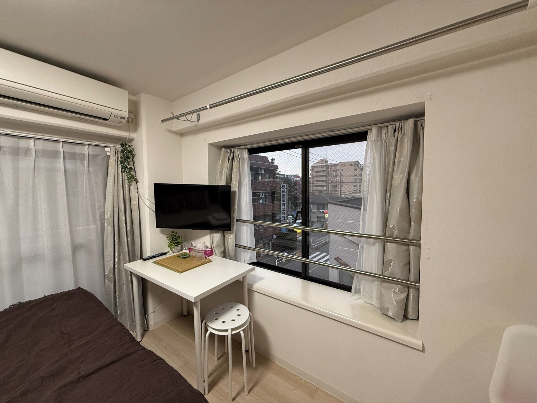 1 slaapkamer, een bureau, een strijkplank/strijkijzer, gratis wifi