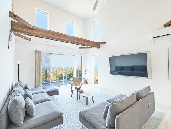 TV - Villa Heartful Awaji West Coast / Sumoto Hyōgo (Sumoto)