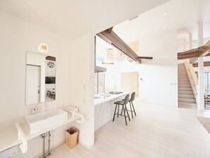 Interior - Villa Heartful Awaji West Coast / Sumoto Hyōgo (Sumoto)