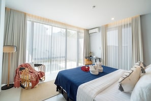 3 bedrooms, desk, free WiFi