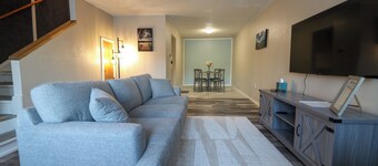 NEW Centrally located 2 bedroom home