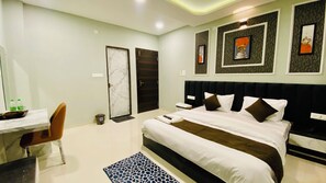 Deluxe Room | Desk, laptop workspace, free WiFi - Hotel RK (Indore)