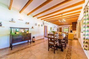 House | Dining