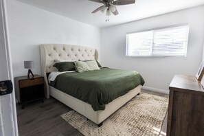 2 bedrooms, iron/ironing board, WiFi, bed sheets