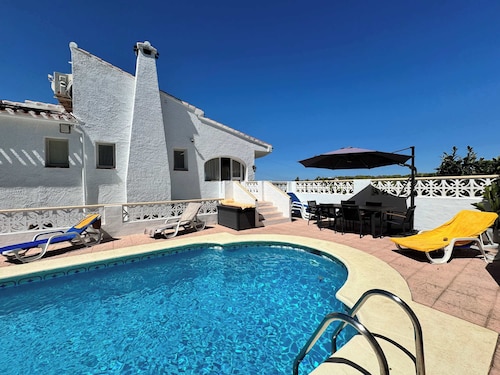 Wonderful villa with private pool,  summer kitchen