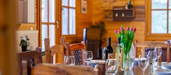 Chalet near Lake Wörthersee, ski resort nearby