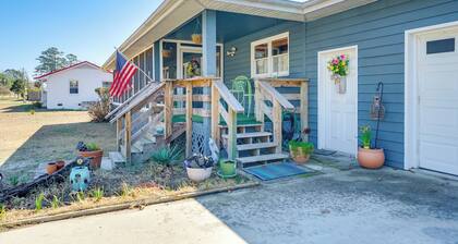 Surf City Coastal Escape w/ Fire Pit