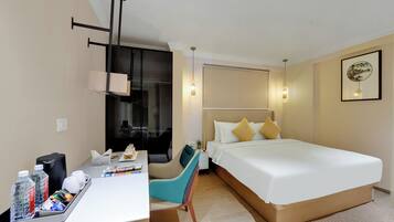 Superior Double Room | Desk, iron/ironing board, free WiFi