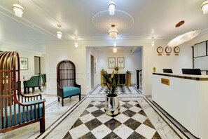 Lobby sitting area - The Beacon Hotel NIBM Pune (Pune)