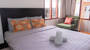 3 bedrooms, desk, free WiFi