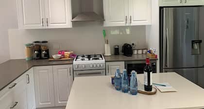 Clean and cosy 3 bedroom cottage located in the township of Taralga-Pet friendly