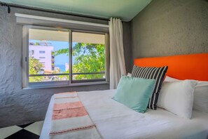 2 dormitorios, tabla de planchar con plancha, Internet y ropa de cama