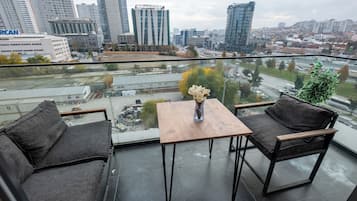 Family Condo, 2 Bedrooms, Balcony, City View | Terrace/patio