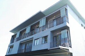Ngoại thất