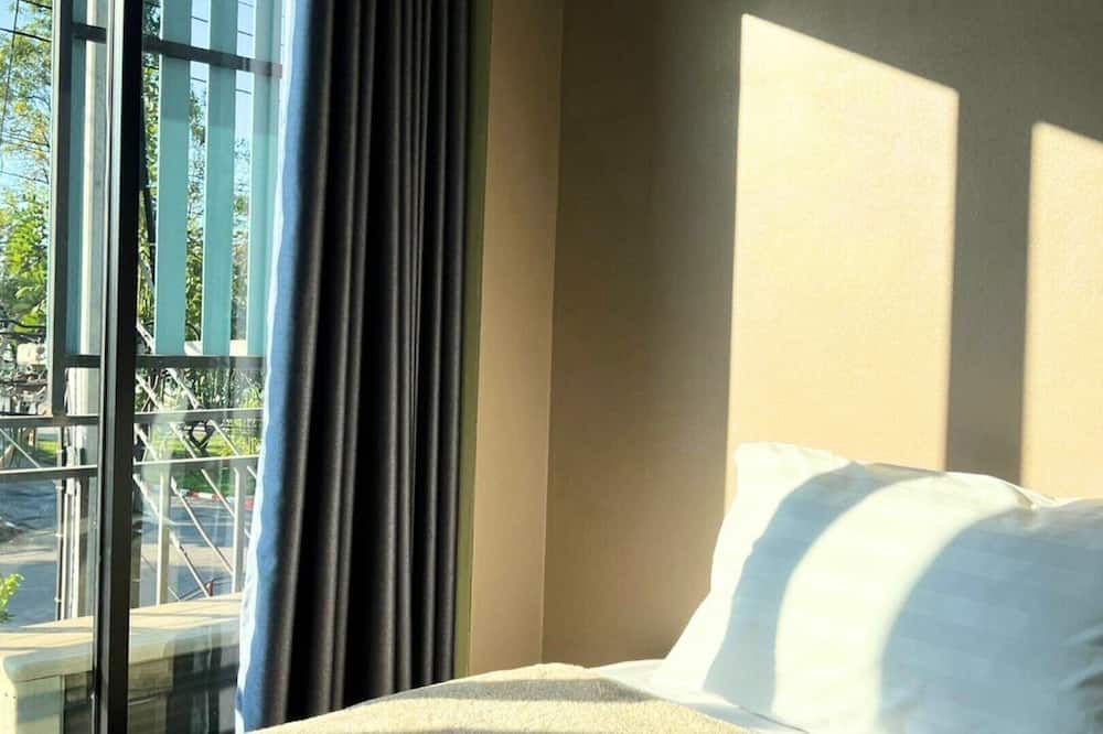 V Tharm Hotel