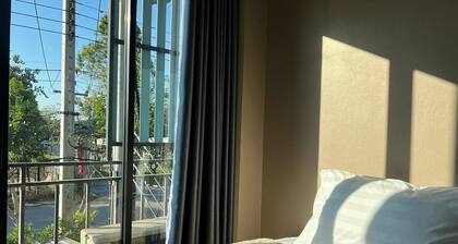 V Tharm Hotel
