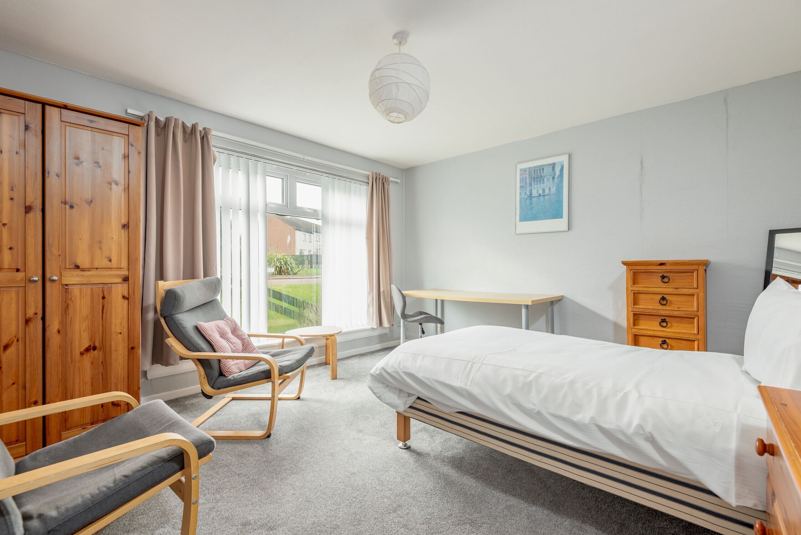 3 chambres, bureau, fer et planche à repasser, Wi-Fi gratuit