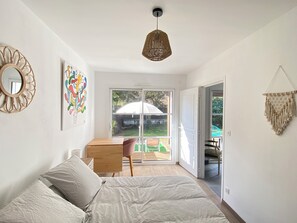 4 Schlafzimmer, Bügeleisen/Bügelbrett, WLAN, Bettwäsche