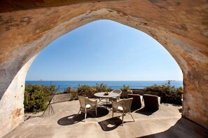 Outdoor dining - Torre Sponda - Torre, Private Beach (Positano)