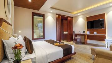 Premium Room, 1 Double Bed, Balcony | Premium bedding, free WiFi, bed sheets