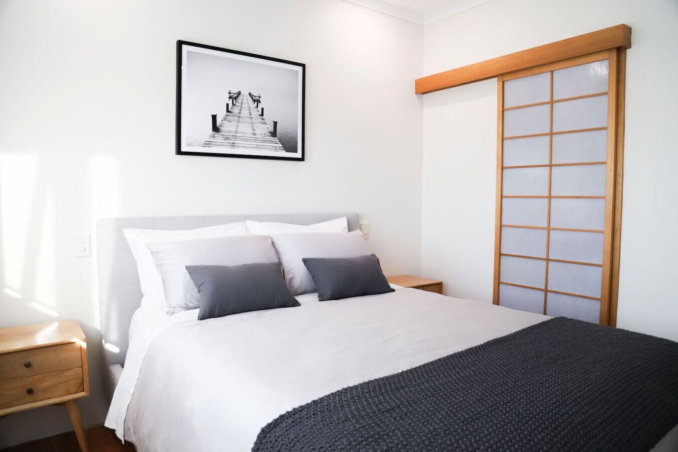 1 chambre, bureau, fer et planche à repasser, Wi-Fi