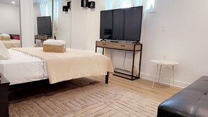 1 bedroom, iron/ironing board, WiFi, bed sheets