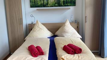 1 bedroom, free WiFi, bed sheets