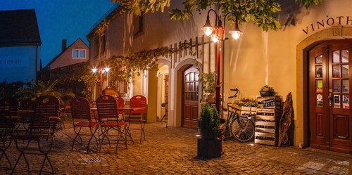 Zimmer 'Vinotel 12' mit Gemeinschaftsgarten, Wi-Fi und Klimaanlage