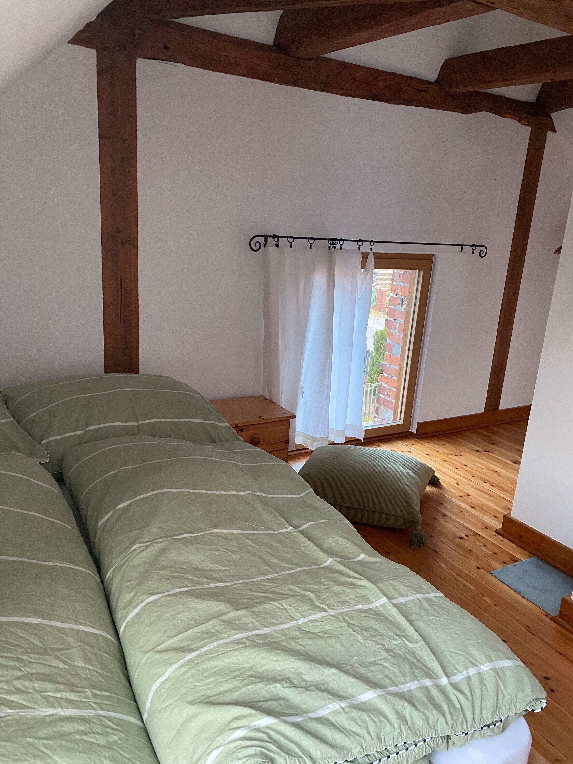 3 soverom, wi-fi (inkludert) og sengetøy