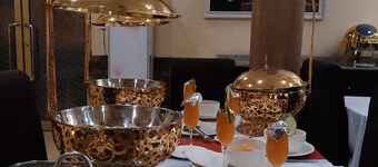 Ice Grand Hotel & Suites