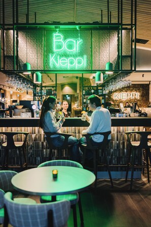 Bar (en la propiedad)