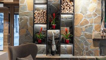 Área de estar no saguão