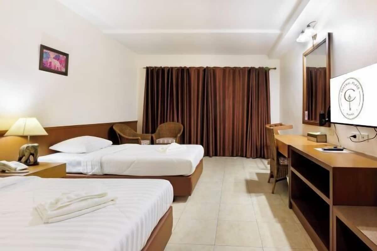 1 bedroom, in-room safe, rollaway beds, free WiFi