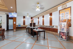 Daily buffet breakfast (THB 240 per person)