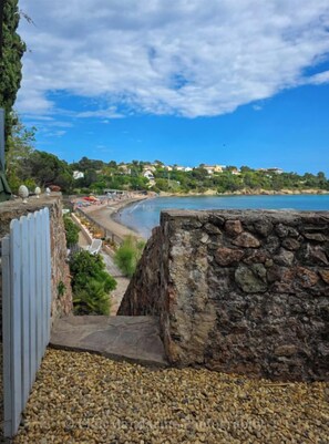 Beach/ocean view
