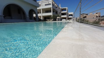 Udendørs pool